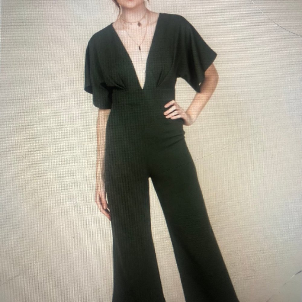 "Episode" Olive Green JumpSuit!